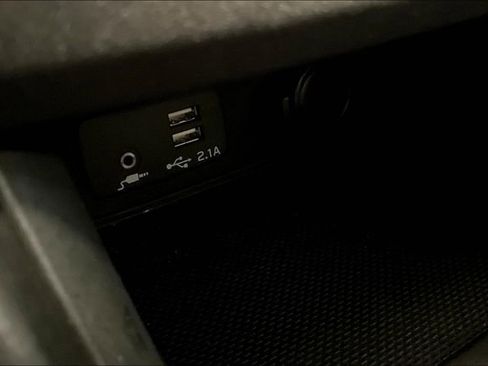 Used 2023 Subaru Crosstrek 2.5i Limited image 33