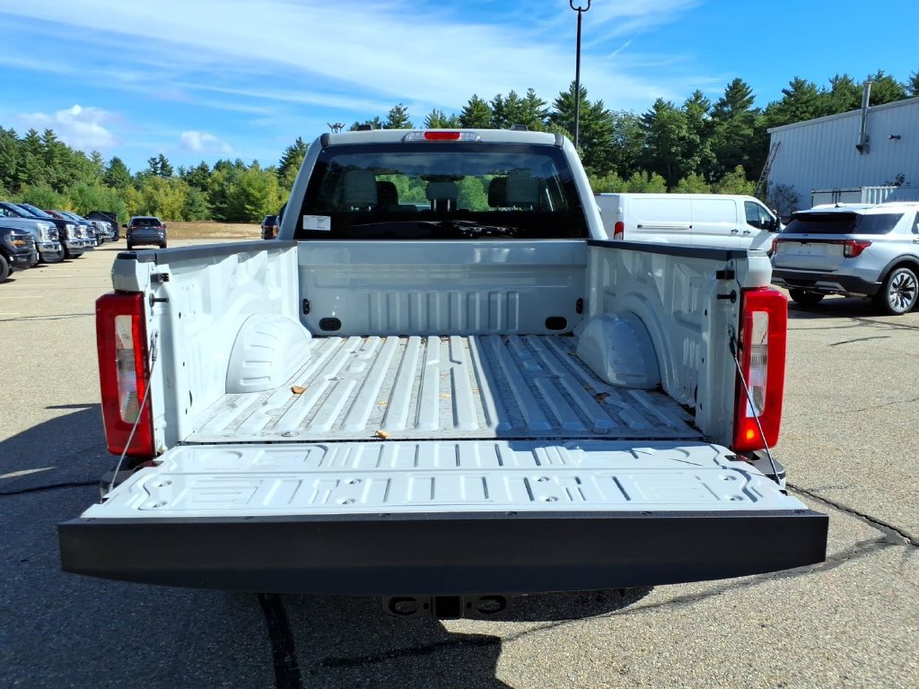 New 2026 Ford F250 XL w/ STX Appearance Package AWD/4WD image 8