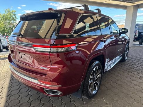 Used 2021 Jeep Grand Cherokee High Altitude AWD/4WD image 6