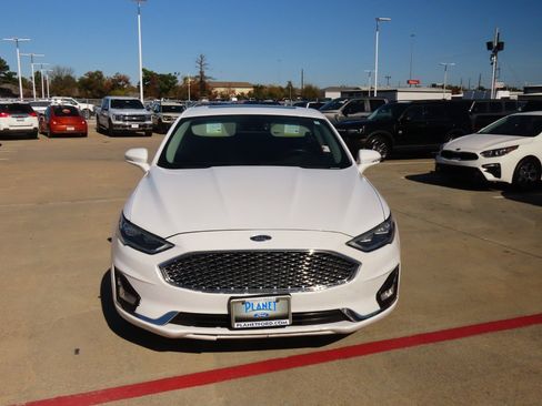 Used 2019 Ford Fusion Titanium image 5