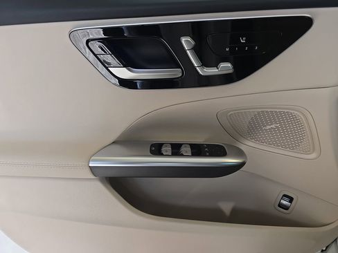 New 2026 Mercedes-Benz C 300 Sedan image 27