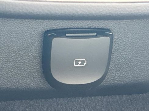 New 2026 Genesis GV70 2.5T Advanced image 23