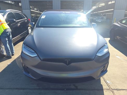 Used 2020 Tesla Model X Long Range image 2