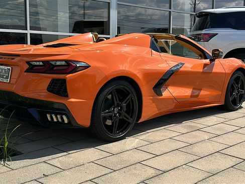 Used 2023 Chevrolet Corvette Stingray Premium Conv w/ 3LT image 5