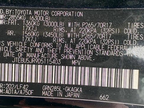 Used 2013 Toyota 4Runner SR5 w/ Premium Pkg w/3rd Row Seat AWD/4WD image 12