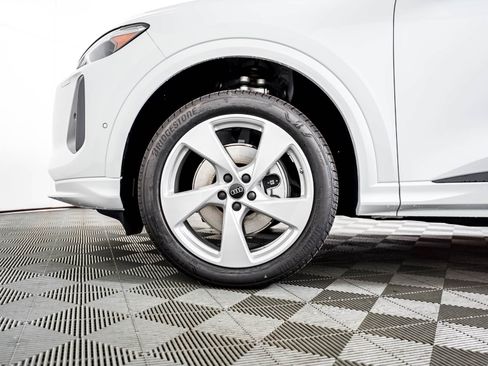 New 2026 Audi Q5 Premium AWD/4WD image 6
