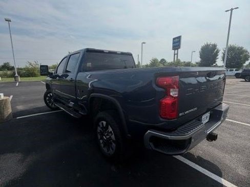 Used 2021 Chevrolet Silverado 2500 LT w/ All Star Edition AWD/4WD image 17
