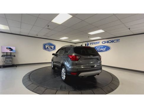 Used 2019 Ford Escape SEL AWD/4WD image 8