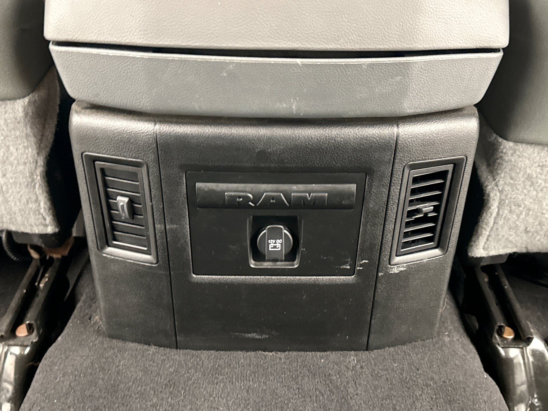 Used 2019 RAM 1500 Big Horn AWD/4WD image 16