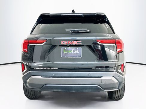 Used 2025 GMC Terrain Elevation image 7