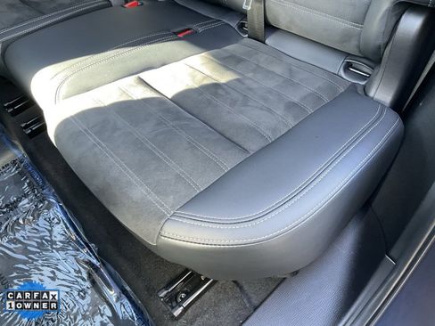 Used 2023 Mitsubishi Outlander SE image 29