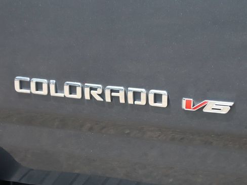 Used 2019 Chevrolet Colorado ZR2 w/ ZR2 Dusk Special Edition AWD/4WD image 50