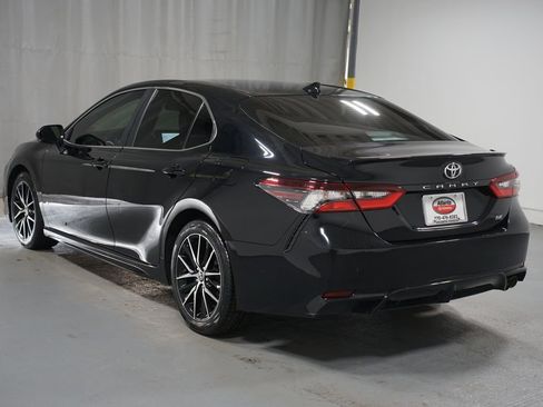 Certified 2024 Toyota Camry SE image 6