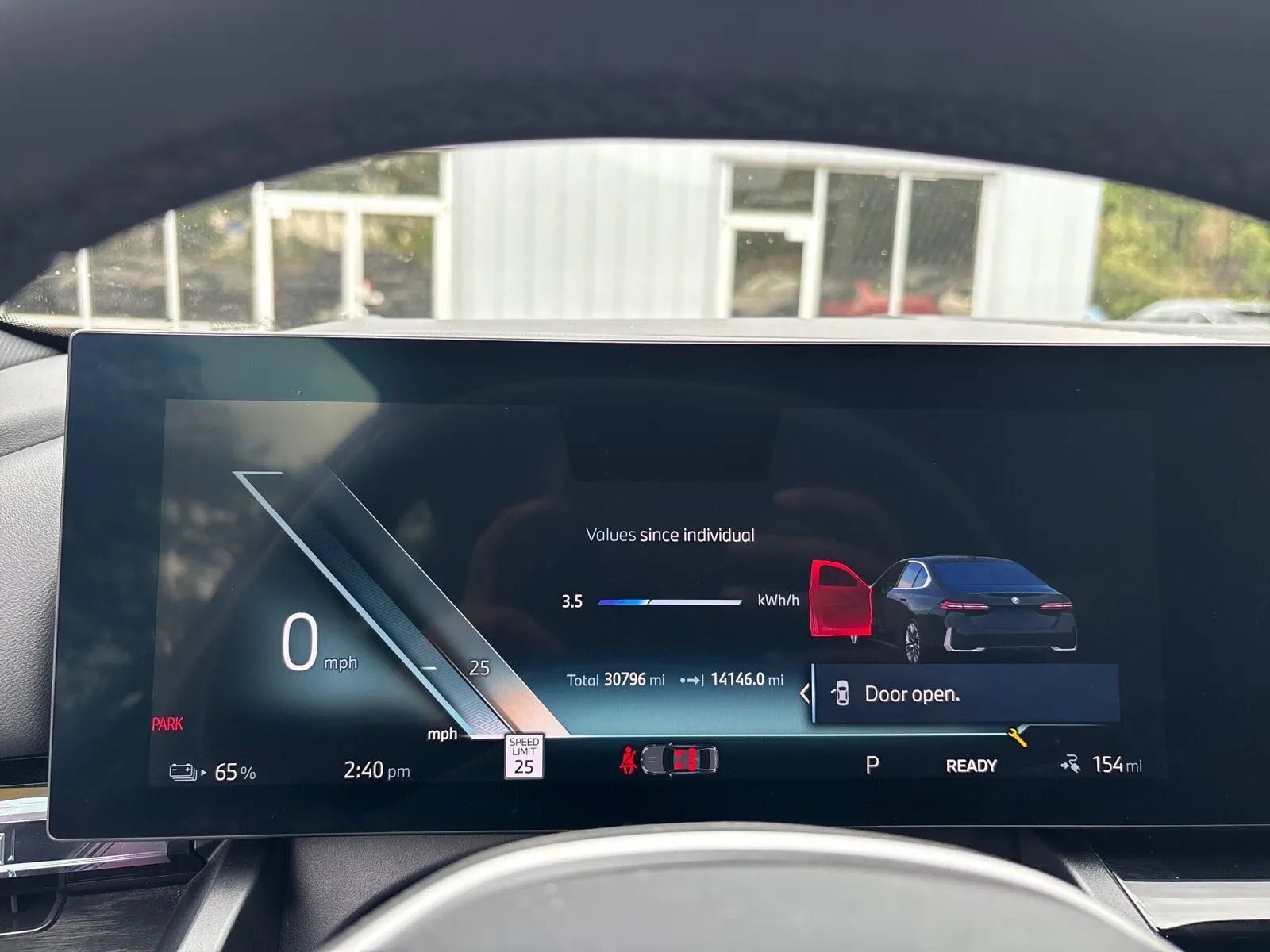 Used 2024 BMW i5 eDrive40i RWD image 26