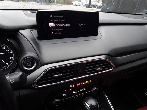 Used 2023 MAZDA CX-9 Carbon Edition image 17