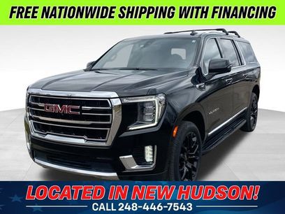 Used 2022 GMC Yukon XL SLT w/ SLT Premium Package