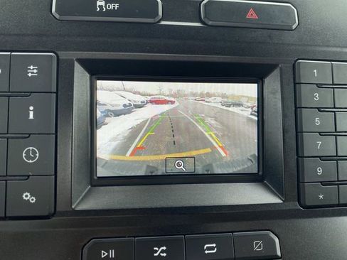 Used 2022 Ford F250 XL w/ Power Equipment Group image 8