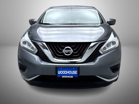 Used 2017 Nissan Murano S image 2