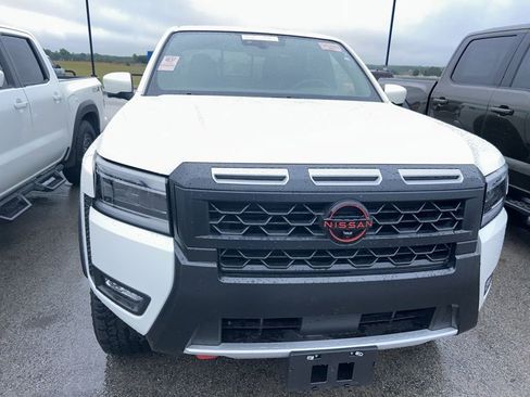 Used 2025 Nissan Frontier PRO-4X w/ Pro Premium Package AWD/4WD image 2