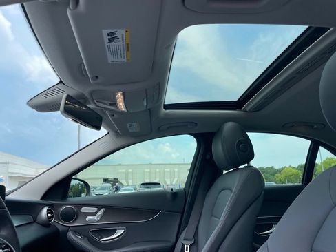 Used 2019 Mercedes-Benz C 300 Sedan image 28