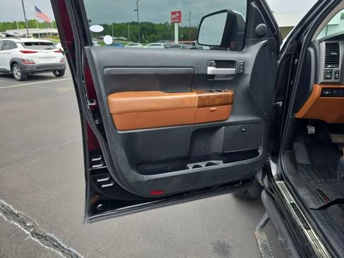 Used 2012 Toyota Tundra Limited w/ Platinum Pkg RWD image 38