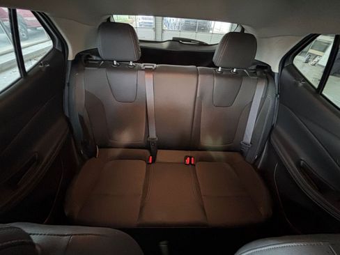 Used 2025 Buick Encore GX Preferred image 37