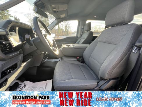 Used 2024 Ford F150 XLT image 13