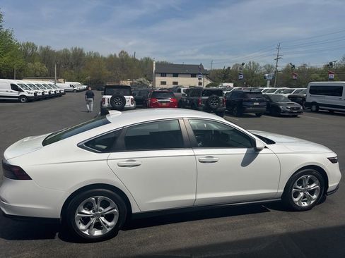Used 2024 Honda Accord LX image 6