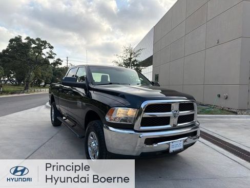 Used 2015 RAM 2500 Tradesman w/ Chrome Appearance Group AWD/4WD image 5