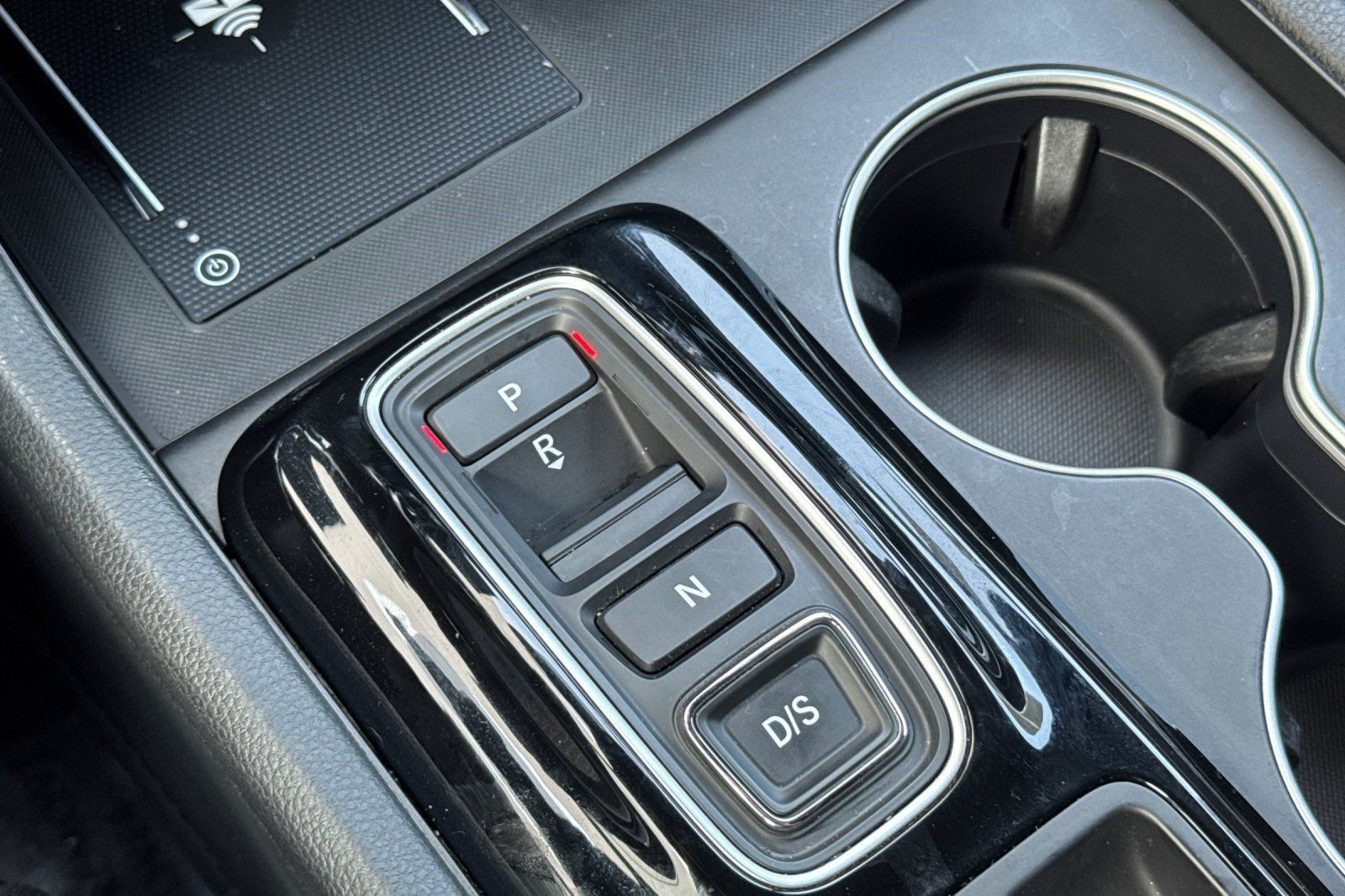 Certified 2025 Honda Pilot Black Edition image 18