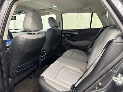 Used 2024 Subaru Outback Limited AWD/4WD image 18