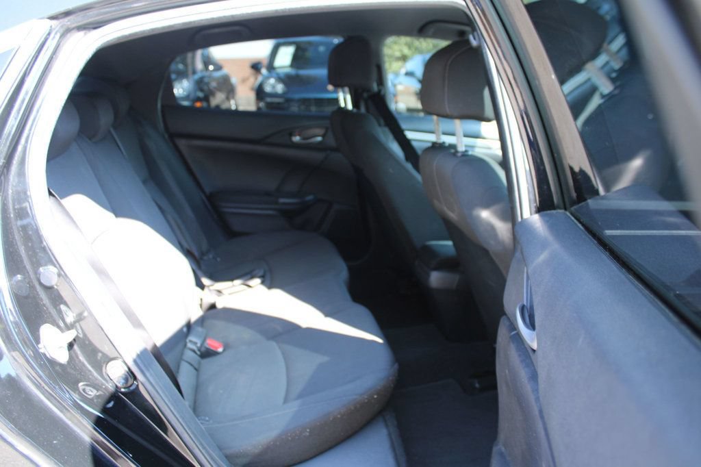 Used 2019 Honda Civic LX image 28
