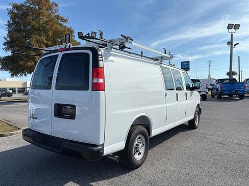 New 2025 Chevrolet Express 3500 Extended w/ Driver Convenience Package image 7