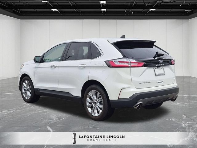 Used 2023 Ford Edge Titanium AWD/4WD image 3