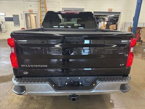 Used 2024 Chevrolet Silverado 1500 LT AWD/4WD image 5