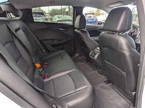 Used 2016 Chevrolet Malibu Premier w/ Driver Confidence Package II image 31