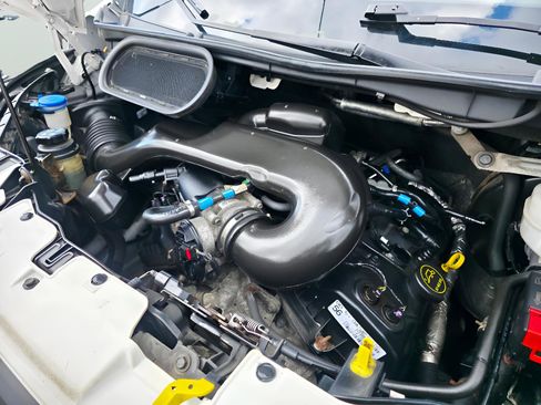 Used 2017 Ford Transit 150 130 Low Roof image 7