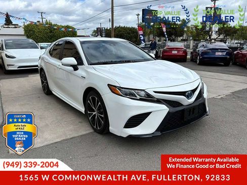 Used 2018 Toyota Camry SE w/ Audio Package FWD image 15