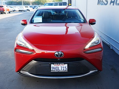 Used 2023 Toyota Mirai XLE w/ Advanced Technology Package image 2