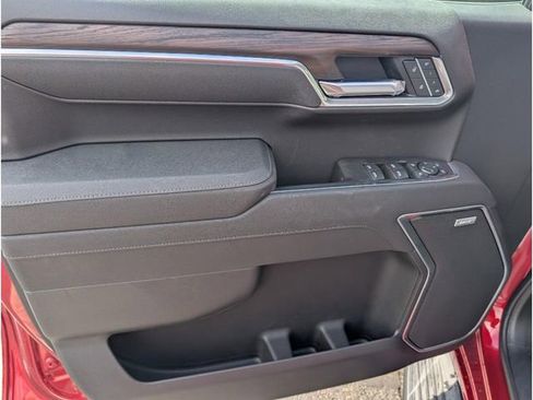 New 2026 GMC Sierra 1500 SLT w/ SLT Premium Plus Package image 17