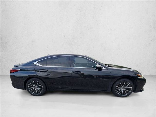 Used 2023 Lexus ES 350 w/ Premium Package FWD image 4
