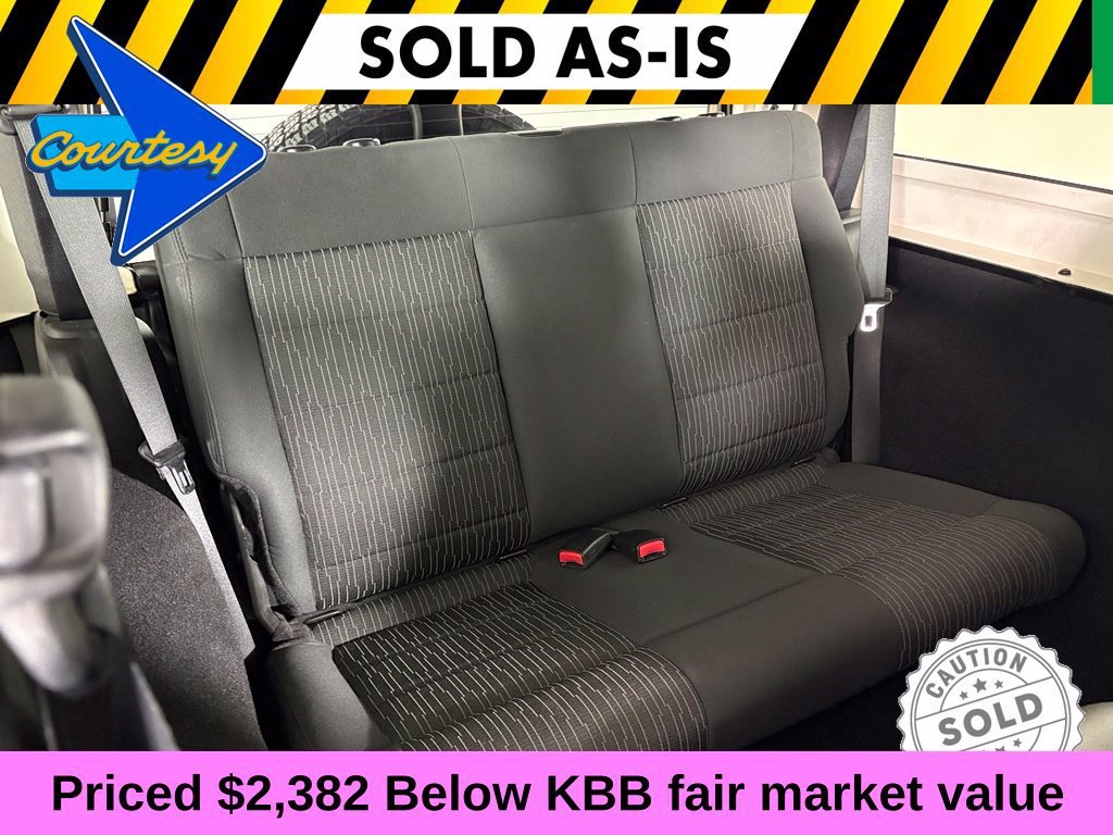 Used 2012 Jeep Wrangler Sport AWD/4WD image 31