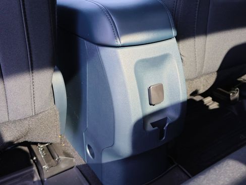 Used 2024 Ford Maverick XL image 28
