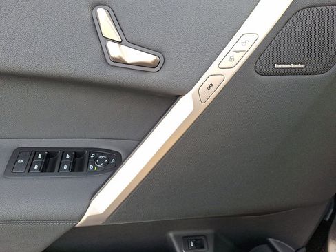 New 2026 BMW iX xDrive45 image 6