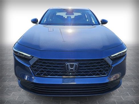 Used 2024 Honda Accord EX image 2