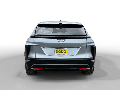 Used 2024 Cadillac Lyriq Sport AWD/4WD image 4