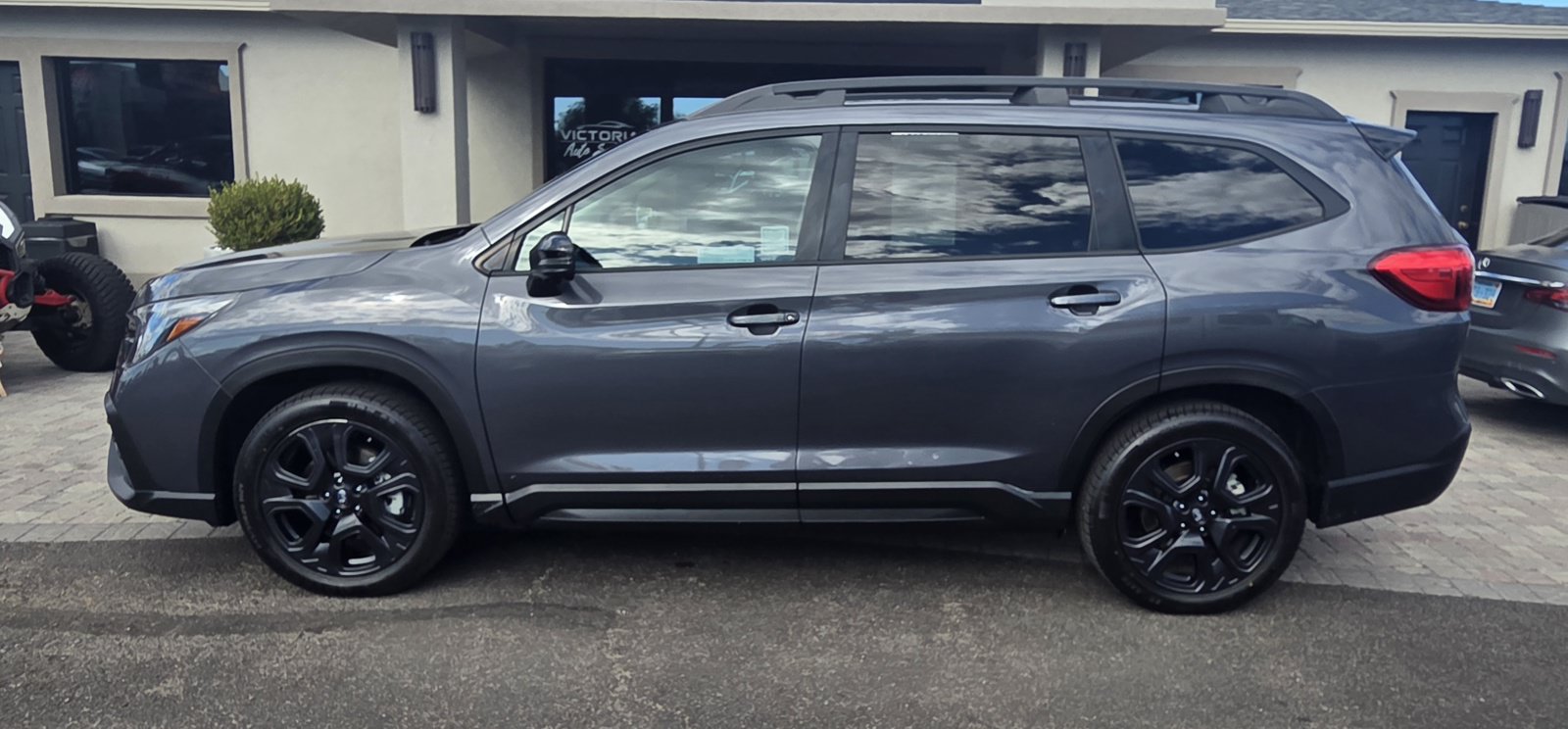 Used 2023 Subaru Ascent Onyx Edition Limited AWD/4WD image 8