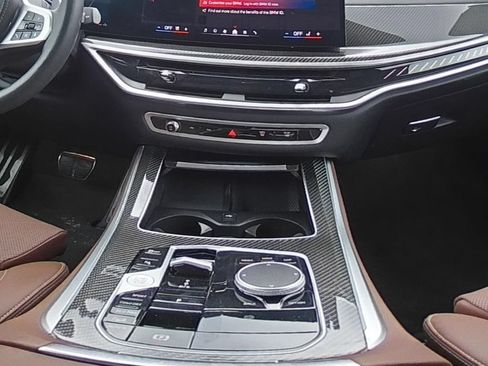 Used 2026 BMW X5 M60i AWD/4WD image 25