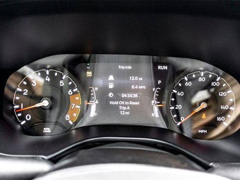 New 2026 Jeep Compass Latitude image 13