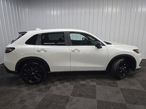 Certified 2024 Honda HR-V Sport image 2
